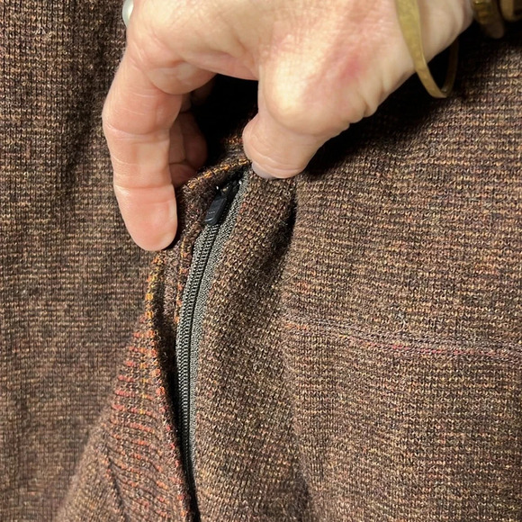 Title Nine Women’s Brown Wool Side Zip Knit Jacket Size Large - Picture 8 of 15